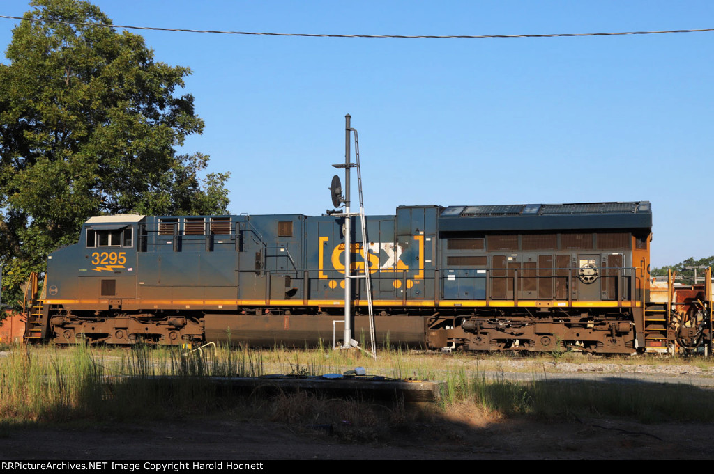 CSX 3295